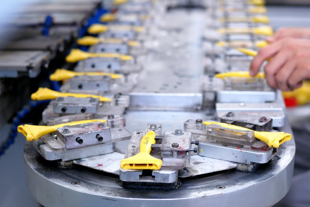 Injection-Molding-Services-small